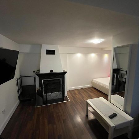 Auberge de jeunesse Zielone Wzgorze à Wałbrzych Extérieur photo